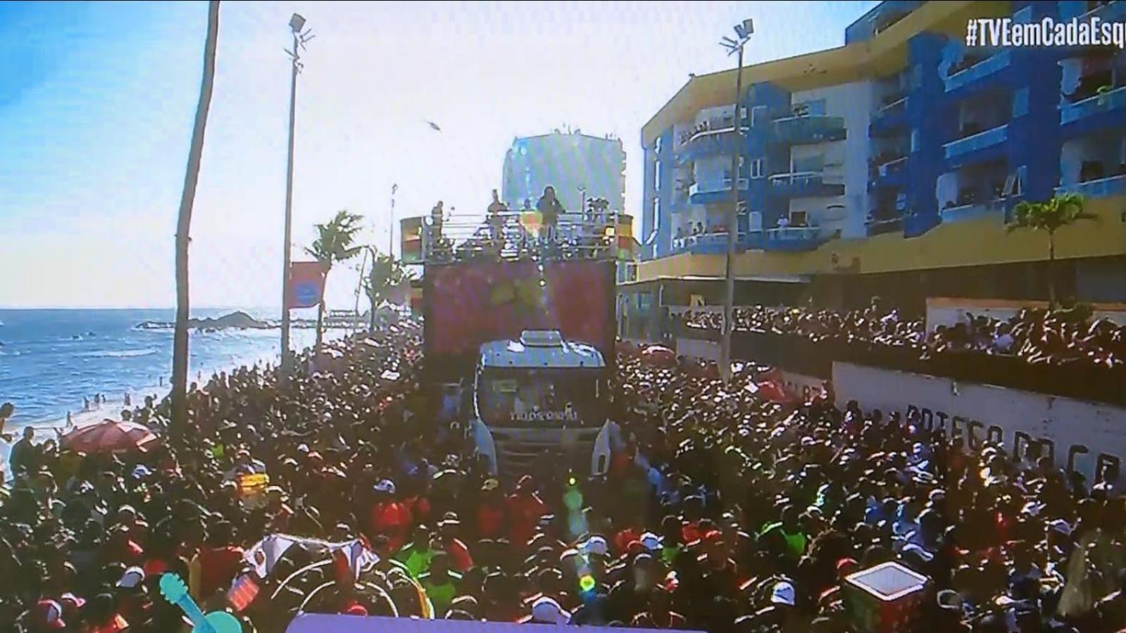 Flat O Point Do Carnaval Do Farol Da Barra *